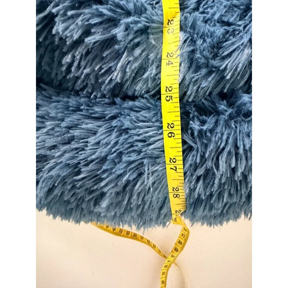 Nicole Miller New York Pet Donut Dog Bed Plush Calming Cuddle Bed Medium Blue